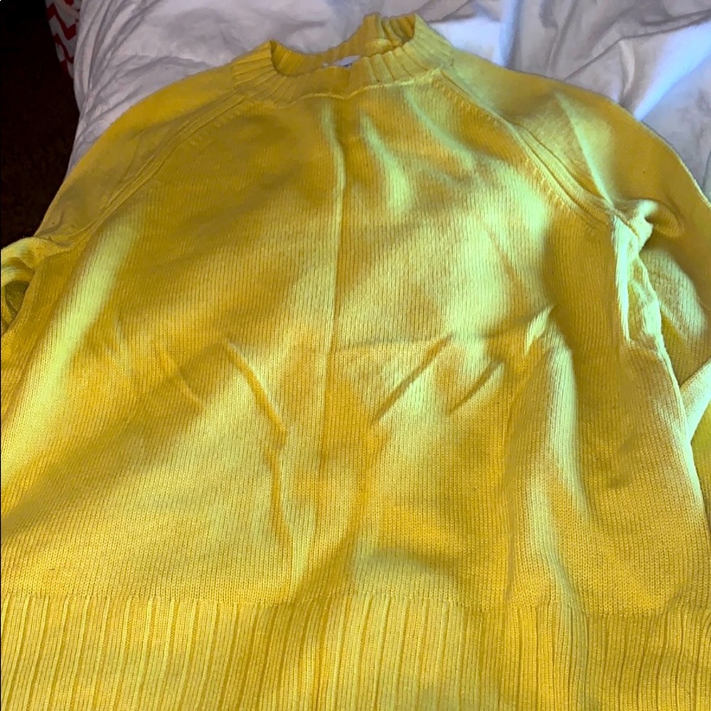 Yellow sweater tee